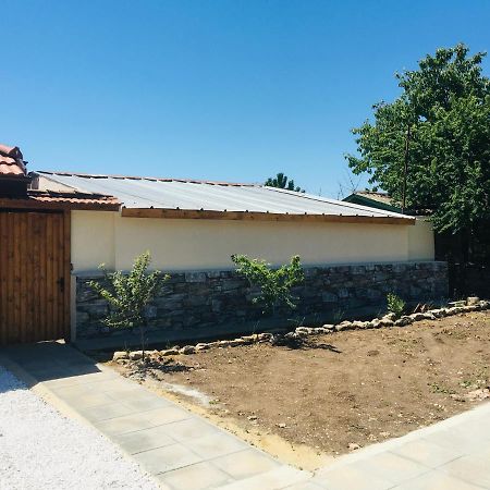Бунгало- Bungalow Kavarna Eksteriør billede